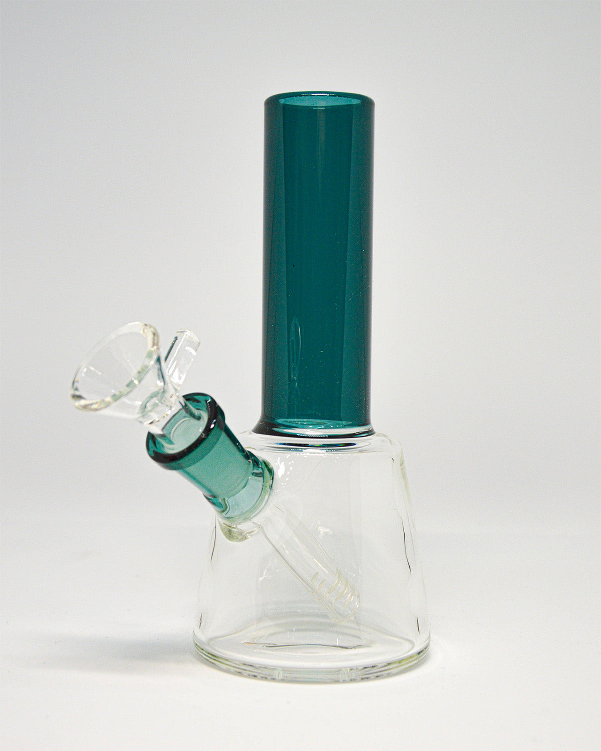 Bong Solid Colour 6.5