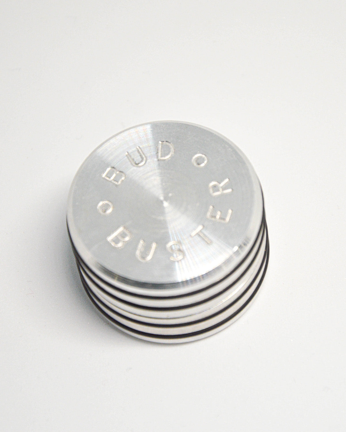 Grinder Metálico Bud-Buster Pequeno (2 peças)