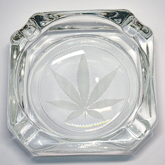 Cinzeiro de Vidro Quadrado 9.5cm